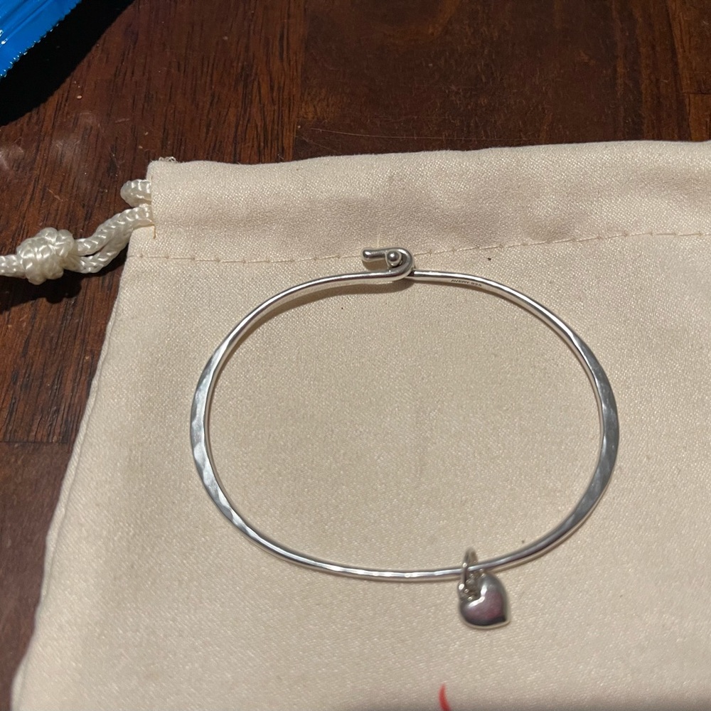 James Avery hammered hook bracelet